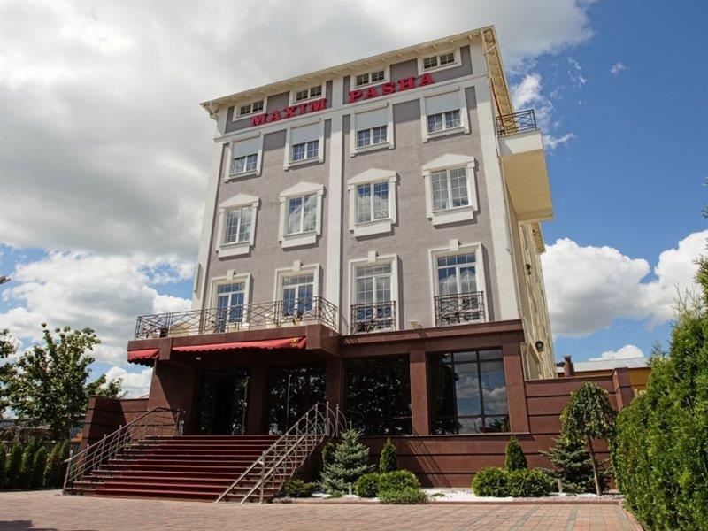 Maxim Pasha Hotel Kisinyov Kültér fotó